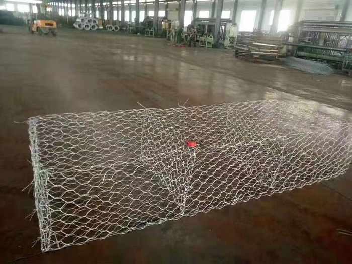 河床綠格網